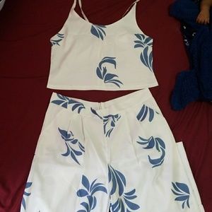 Crop top pants set